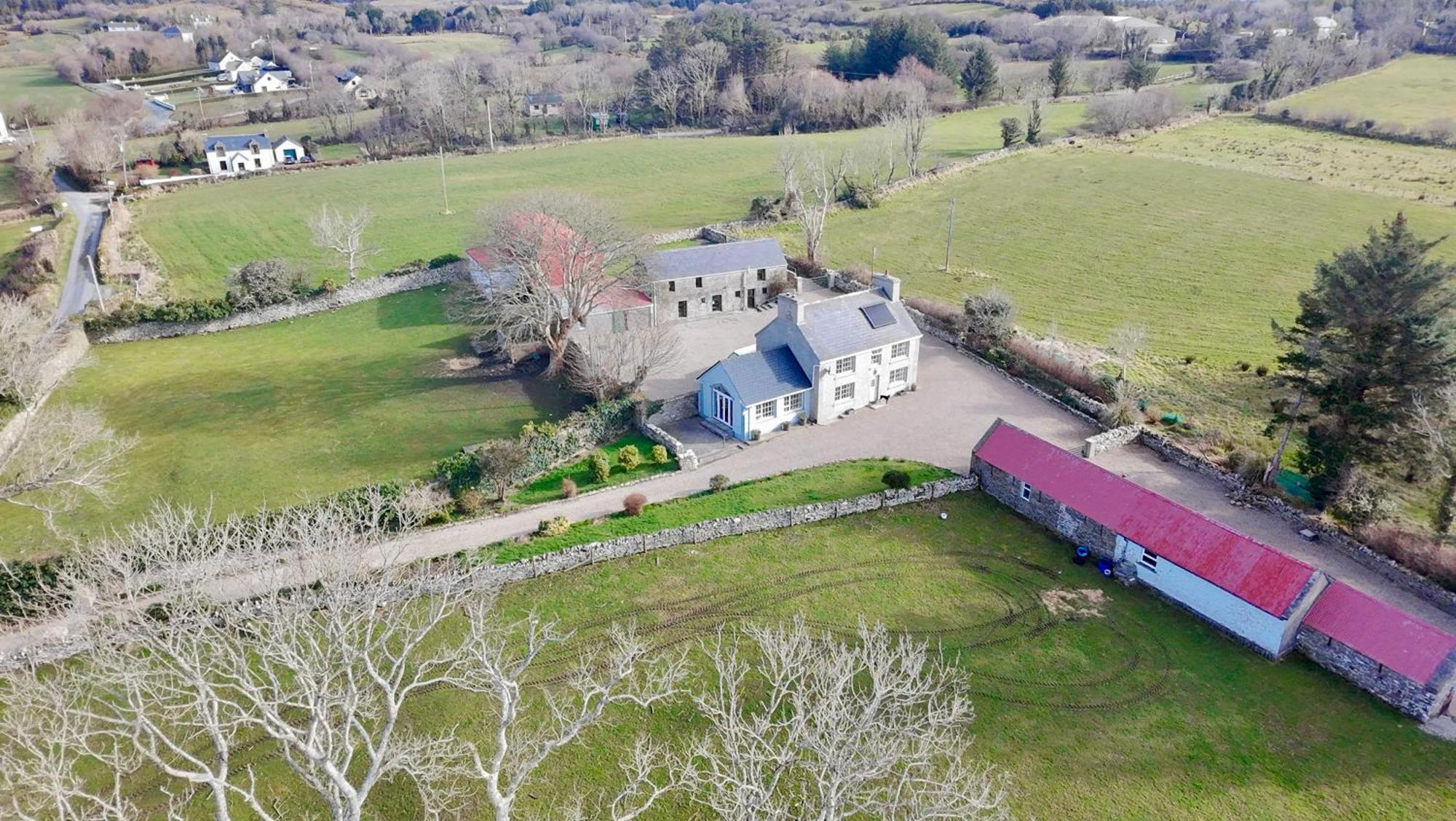 Country Farm House Bruckless Exterior photo